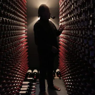 Red Obsession (w/ How to Taste Vino Like a Sommelier)