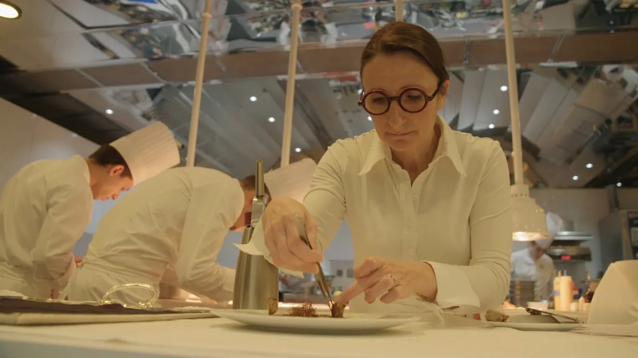 The Heat: A Kitchen Revolution w/Cosmic Connection